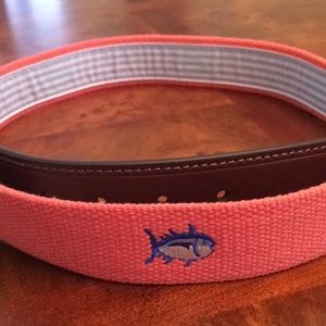 Men’s Brand New Southern Tide Belt. Coral Color